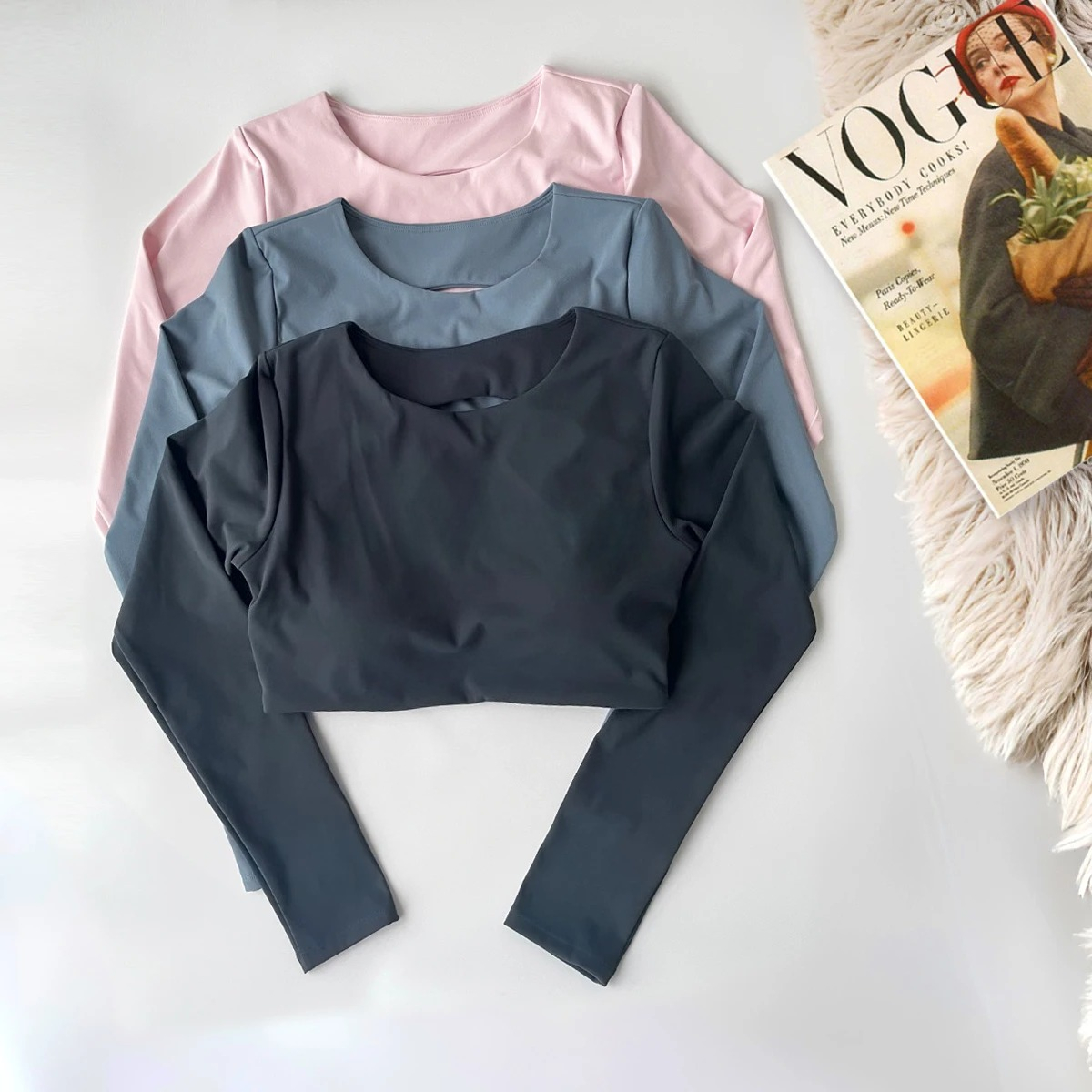 Women's long-sleeved yoga top  - Fitness & Nutrition Lab recensione e prezzo