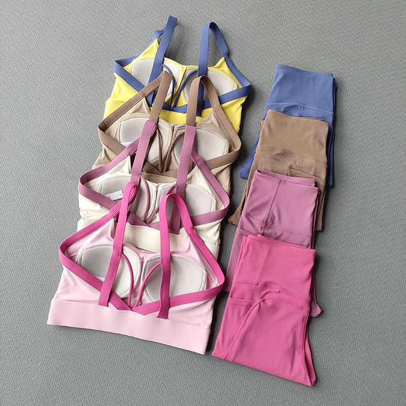 Yoga set, high-intensity yoga  - Fitness & Nutrition Lab recensione e prezzo